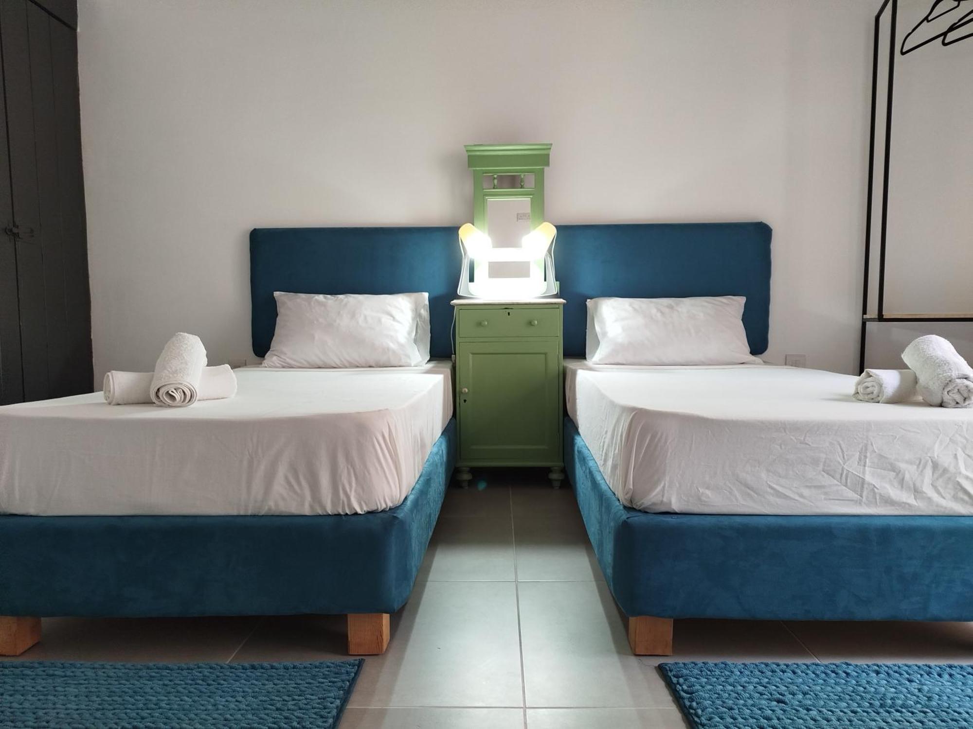 Limestone Sun Suites Sliema Room photo